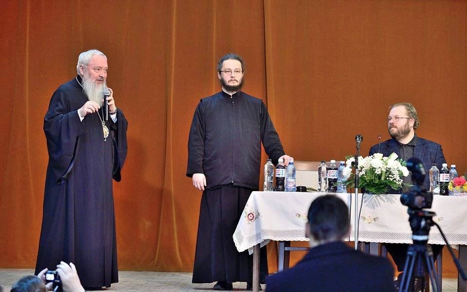 Conferinţă despre închisoarea din Gherla şi vindecare prin memorie 44302