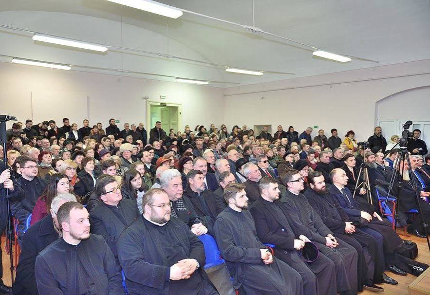 Conferinţă despre închisoarea din Gherla şi vindecare prin memorie 44307