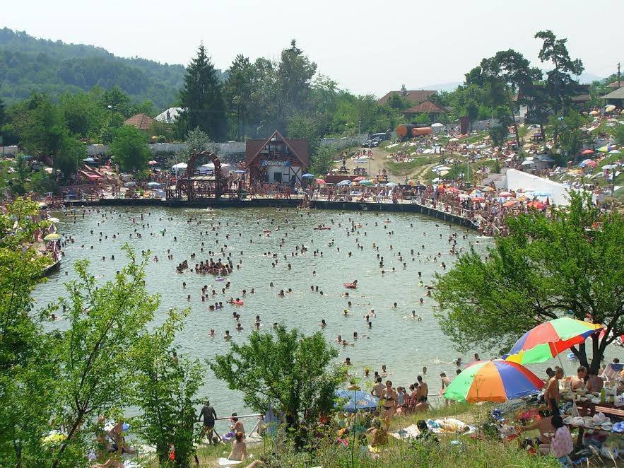 Peste 3.000 de pensionari, fără bilet la tratament balnear 44078