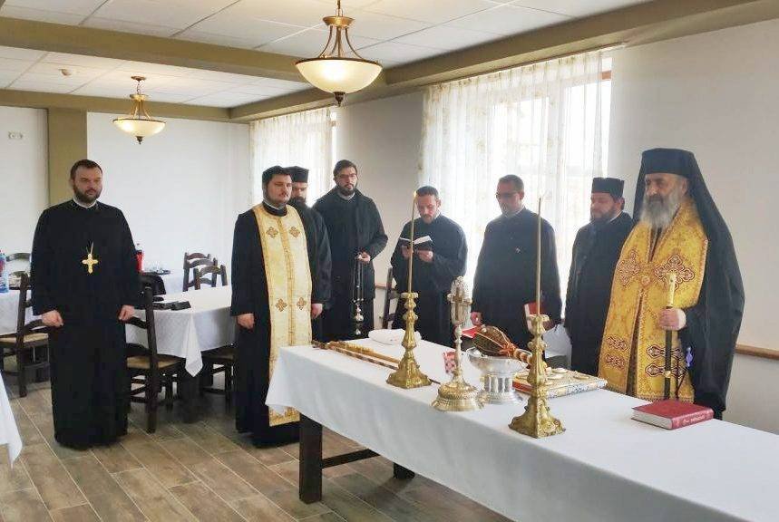 Cămin pentru pelerini şi şantier pentru o biserică, la Alba Iulia    43975