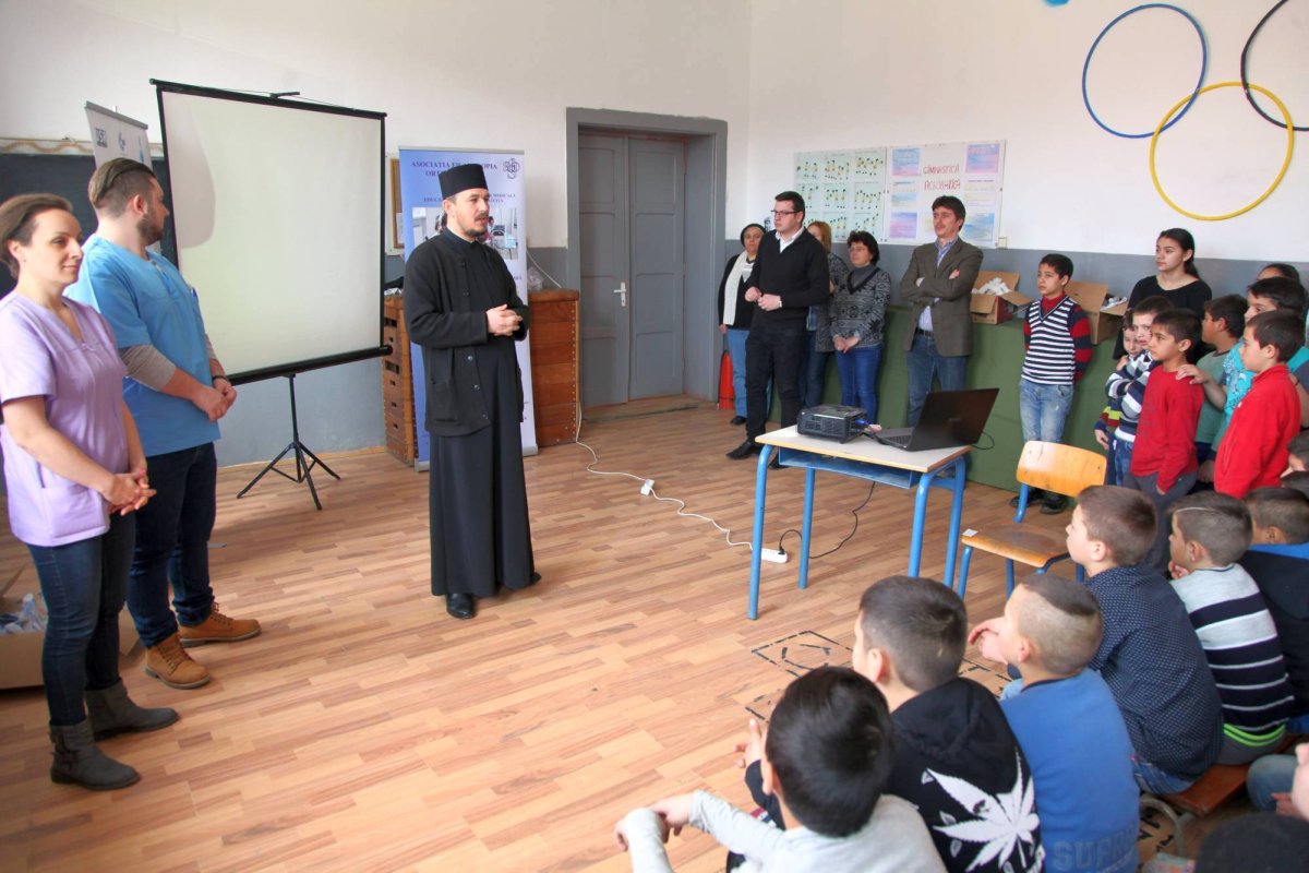 Copiii din Nou și Cornățel au învățat despre sănătatea dentară    43981