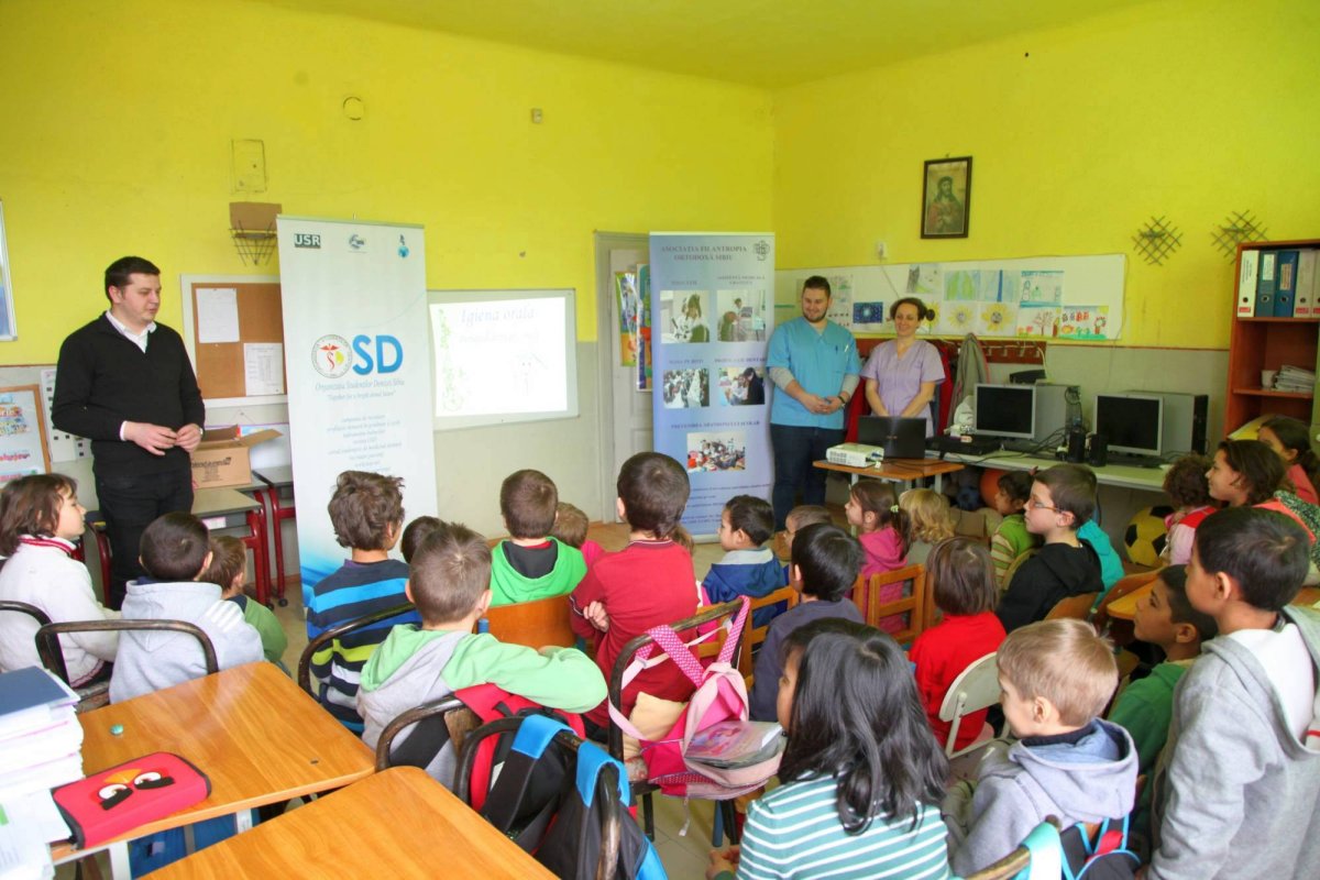 Copiii din Nou și Cornățel au învățat despre sănătatea dentară    43984