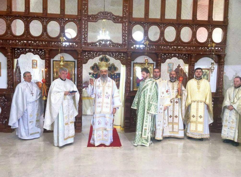 Slujiri arhiereşti în Duminica Izgonirii lui Adam din Rai      43871