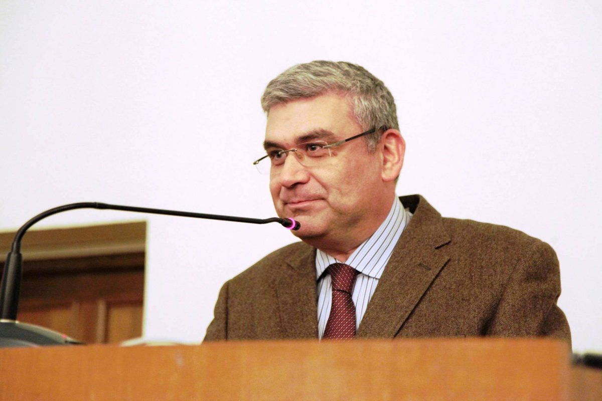 Conferinţă susţinută de Teodor Baconschi la Zalău   43874