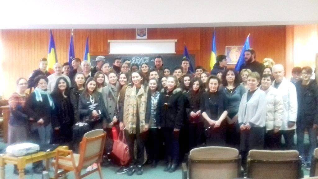 Întâlnirea tinerilor din Târgu Mureş   43875