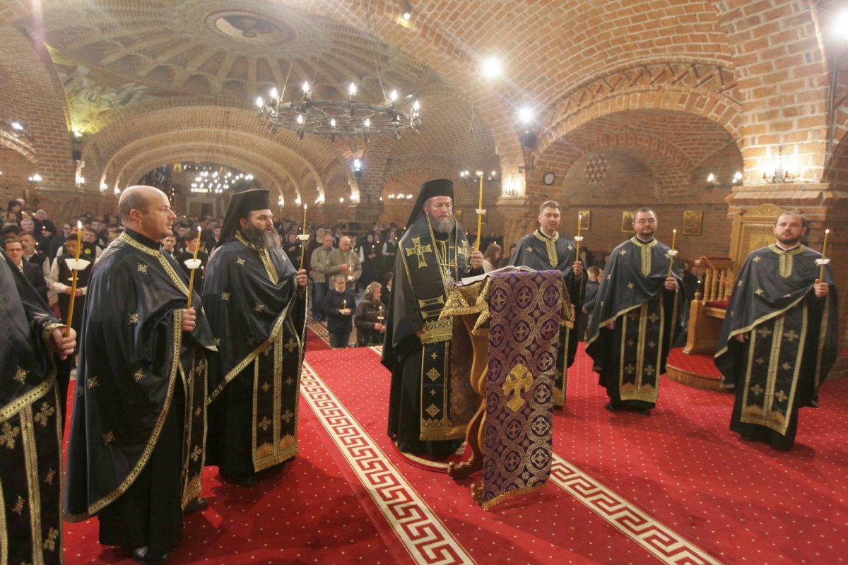 Canonul Sfântului Andrei Criteanul în prima zi din Postul Mare    43809