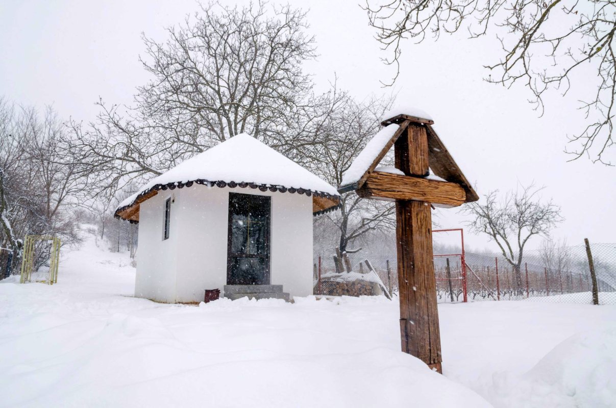 Tulburătoarea poveste a unei sihăstrii dispărute 43844