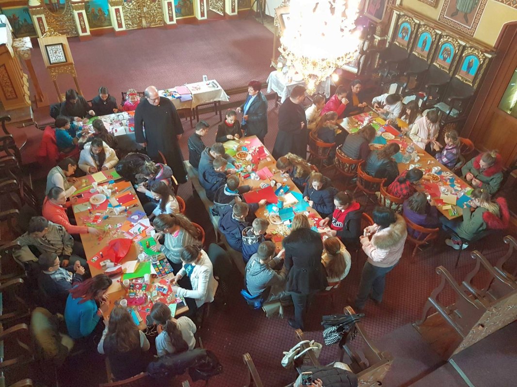 Atelier de creație în Parohia Răcășdia 43779