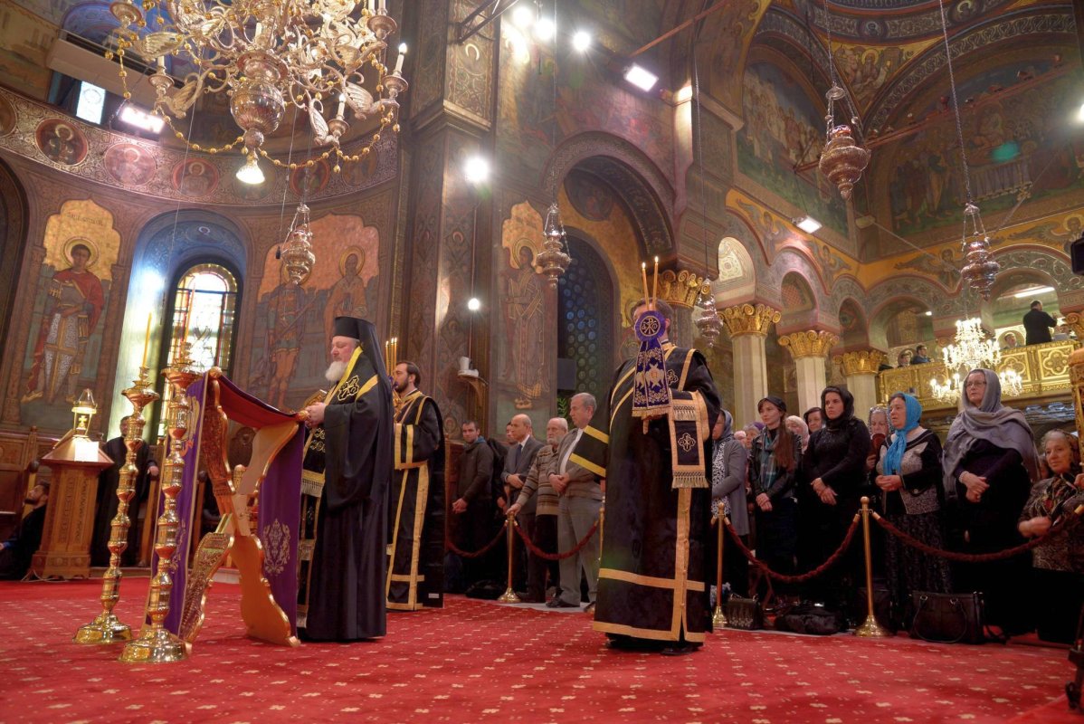 Canonul cel Mare, dialog cu Dumnezeu    43791