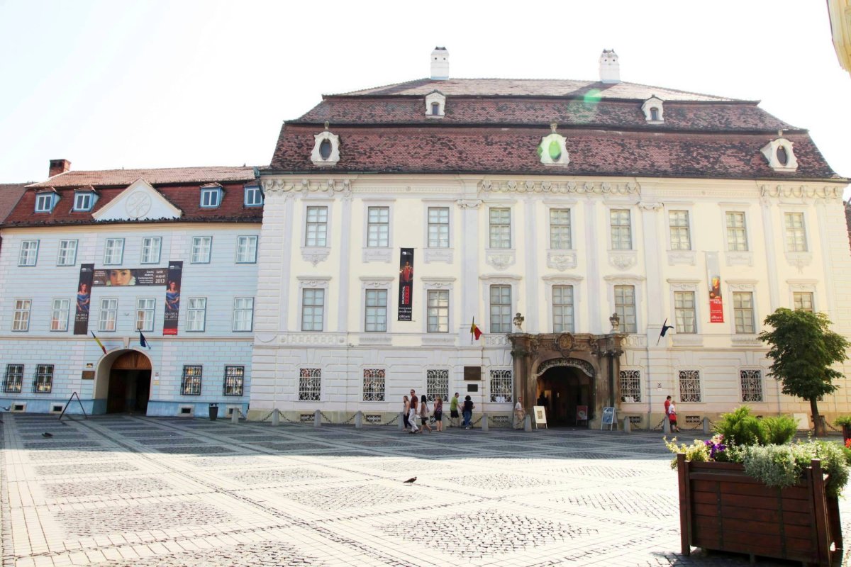 Expoziţii în cadrul manifestărilor „Bicentenar Brukenthal 2017” 43548