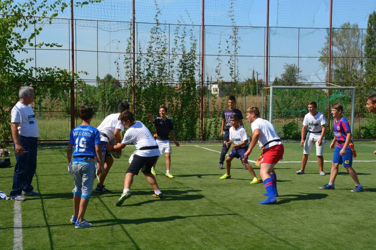 Nu putem schimba brusc sistemul educațional, dar ne putem schimba noi 43579