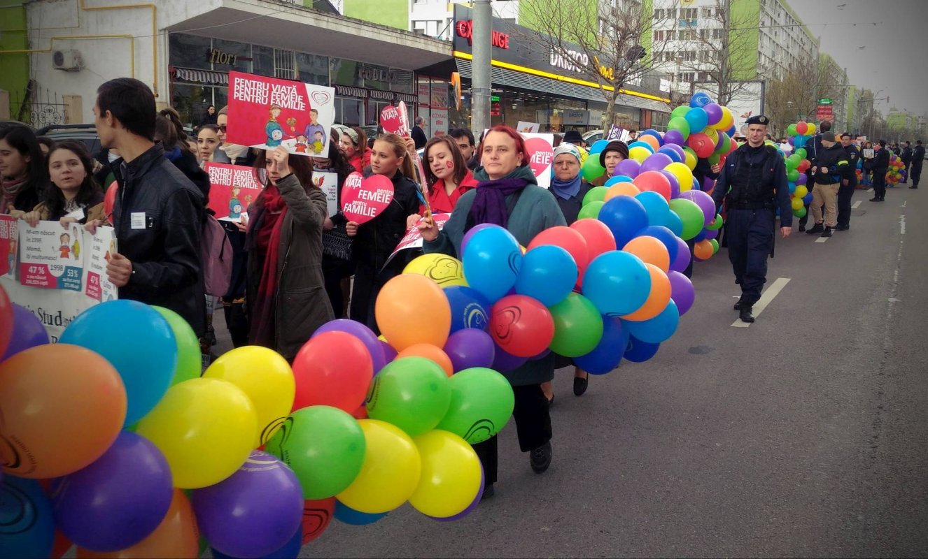 „Ajută mama și copilul! Ei depind de tine” 43647