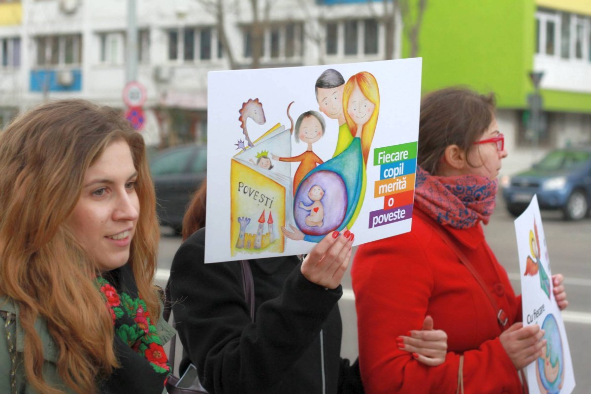 „Ajută mama și copilul! Ei depind de tine” 43649