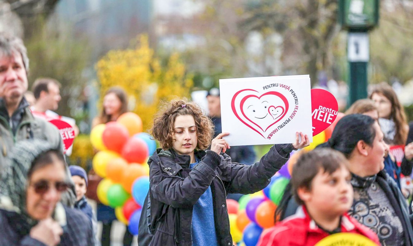 „Ajută mama și copilul! Ei depind de tine” 43654