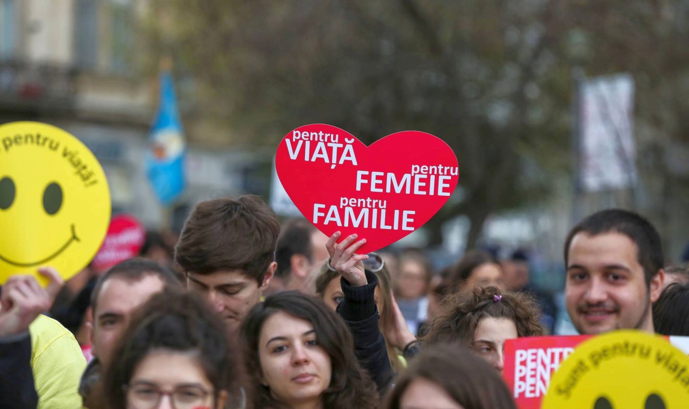 „Ajută mama și copilul! Ei depind de tine” 43655