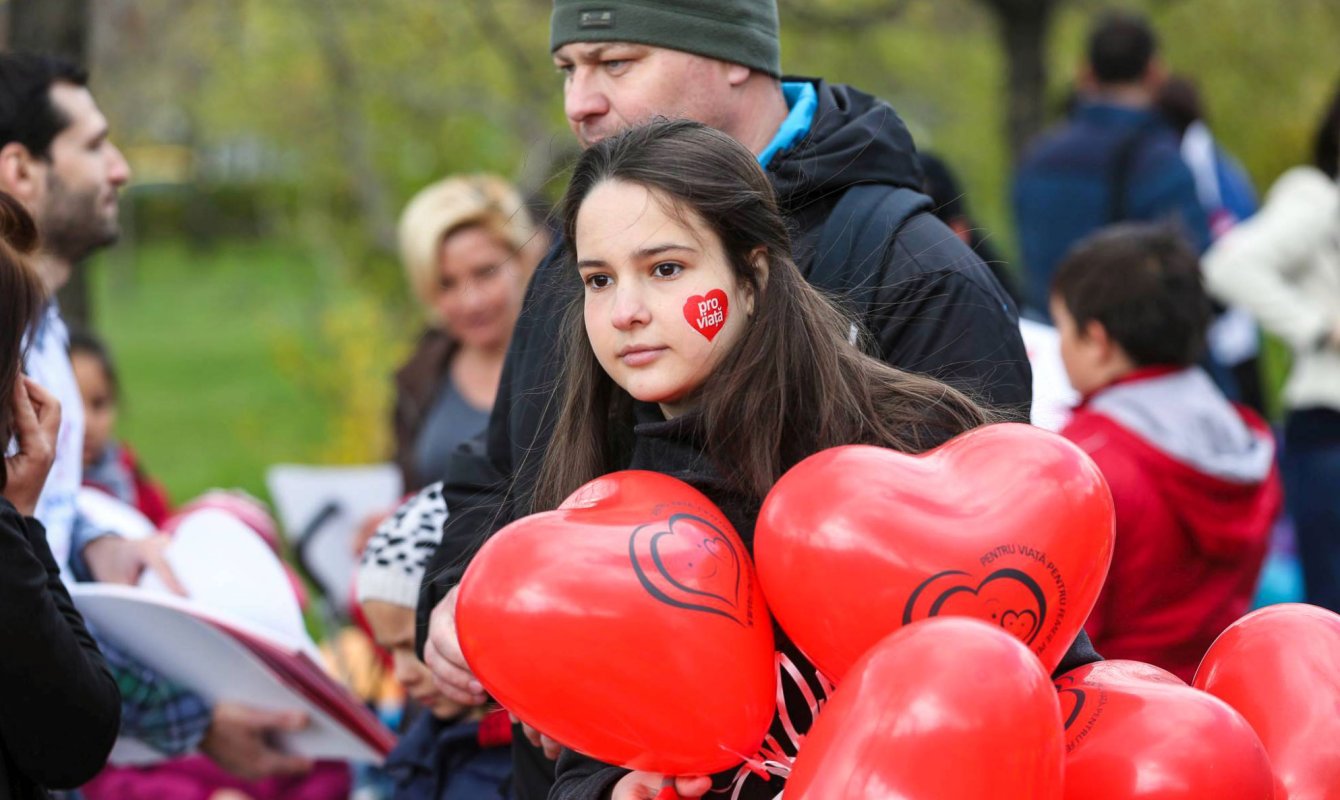 „Ajută mama și copilul! Ei depind de tine” 43656