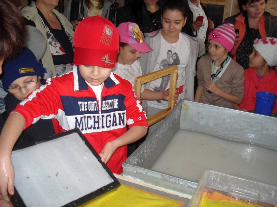 „Cărțișor de Autor” cu versuri și semnătura Anei Blandiana 43683