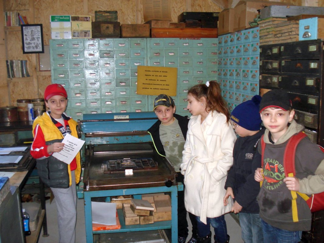 „Cărțișor de Autor” cu versuri și semnătura Anei Blandiana 43689