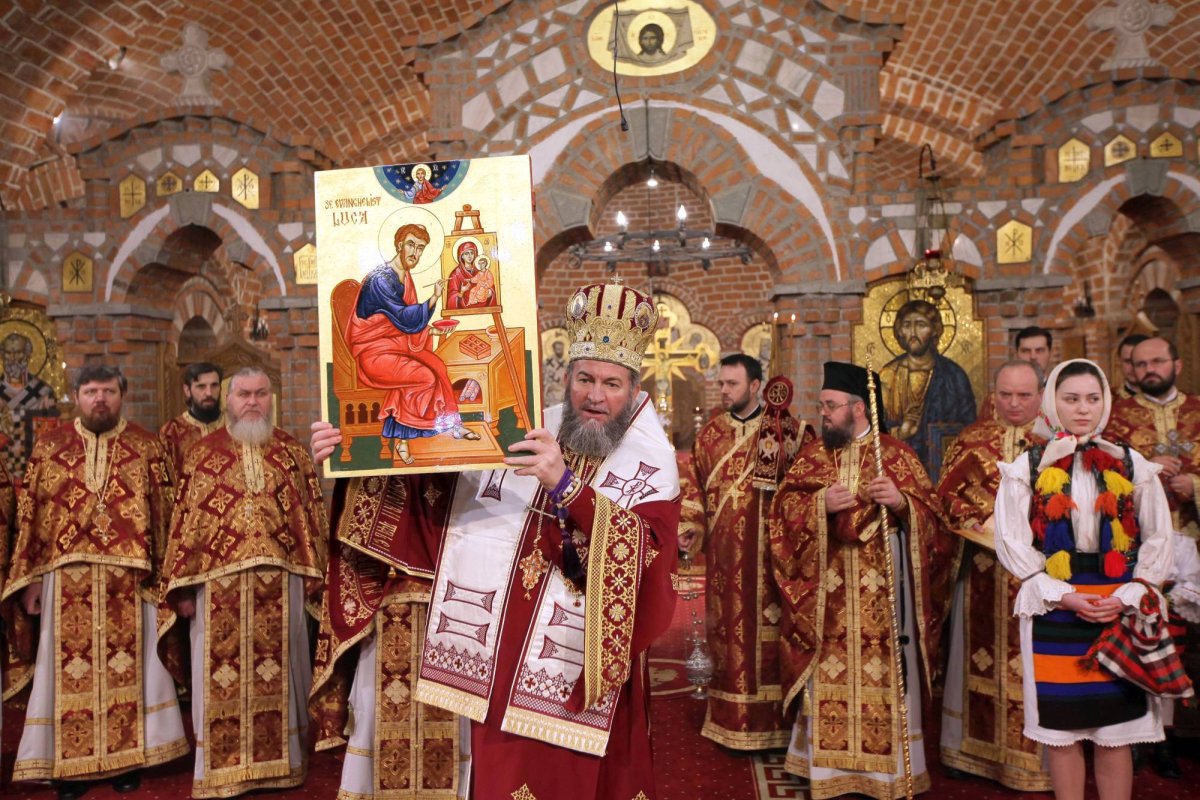 Slujiri arhiereşti în Duminica întâi din Postul Sfintelor Paşti   43421