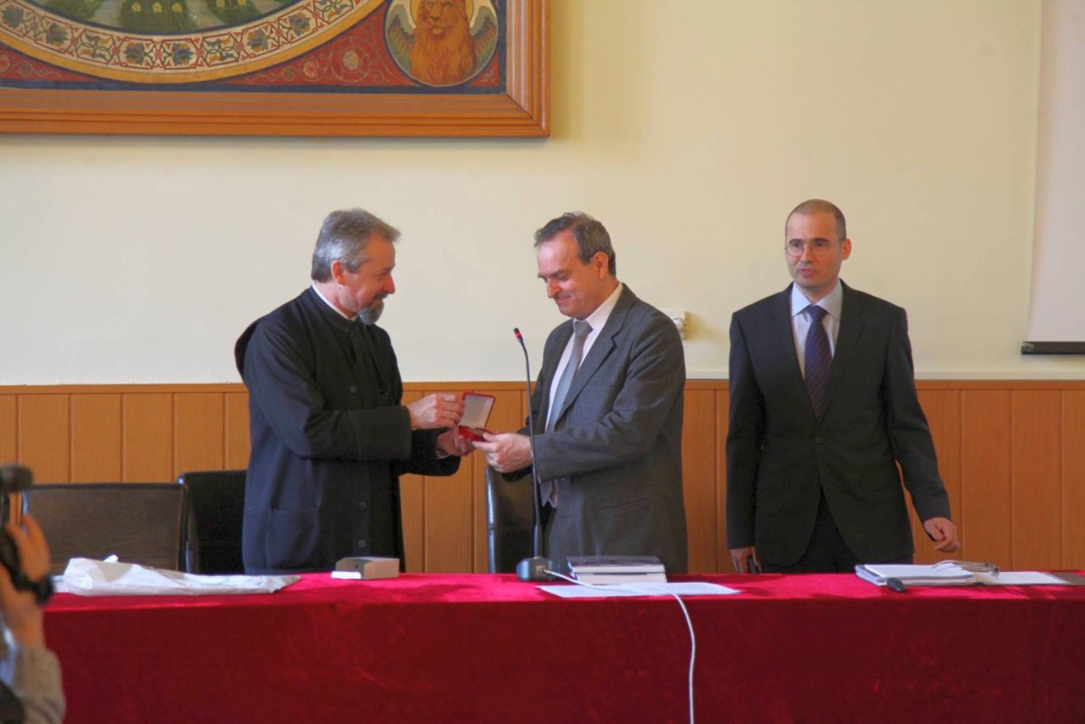 Profesorul Konstantin Nikolakopoulos  a conferențiat la Sibiu 43337