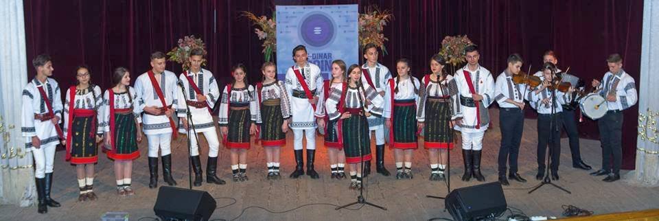 Grupul vocal tradiţional „Ai lui Ştefan, noi oşteni“, la Festivalul „Mărţişor 2017“ - Cernăuţi 43265
