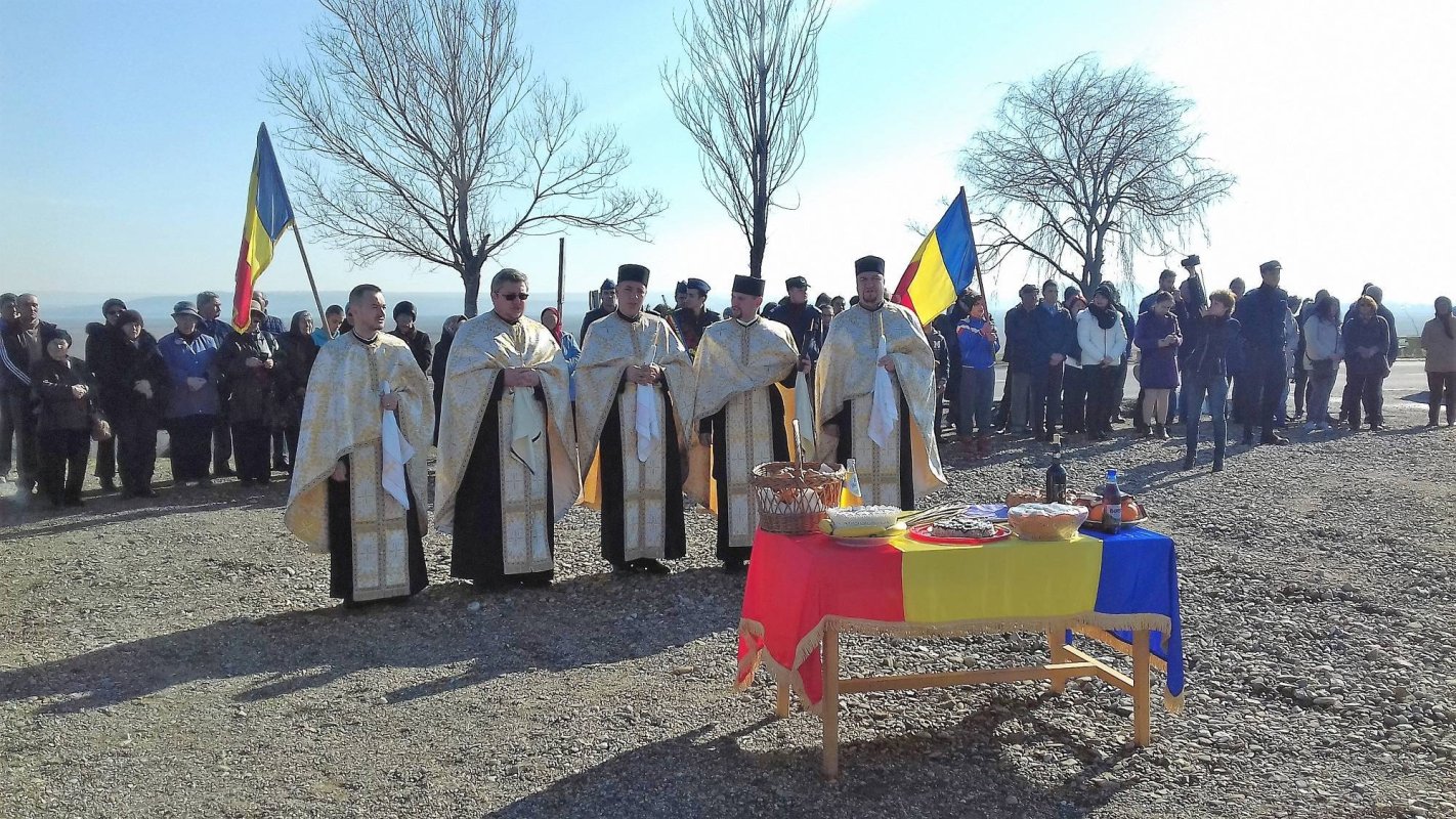 Comemorarea eroilor Bazei 95 Aeriană „Erou căpitan aviator Alexandru Şerbănescu“ 43193