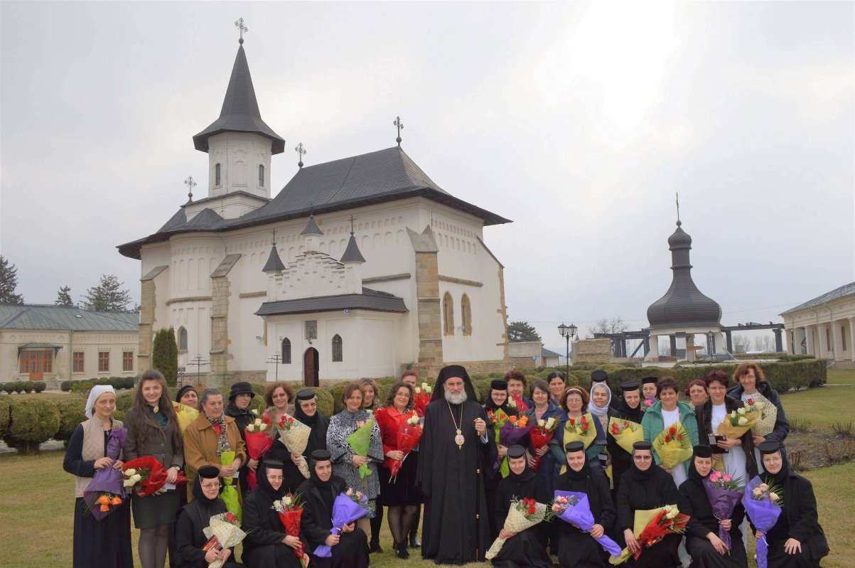 Ziua Internaţională a Femeii în Eparhia Romanului şi Bacăului 43191
