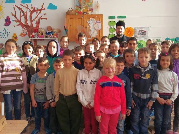 Activități catehetice în Episcopia Covasnei şi Harghitei 43137