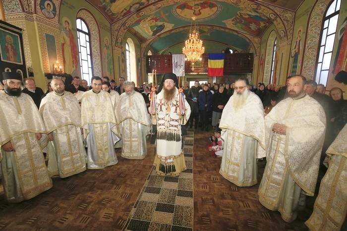 Hramul Parohiei Ciumernic, Covasna 43142