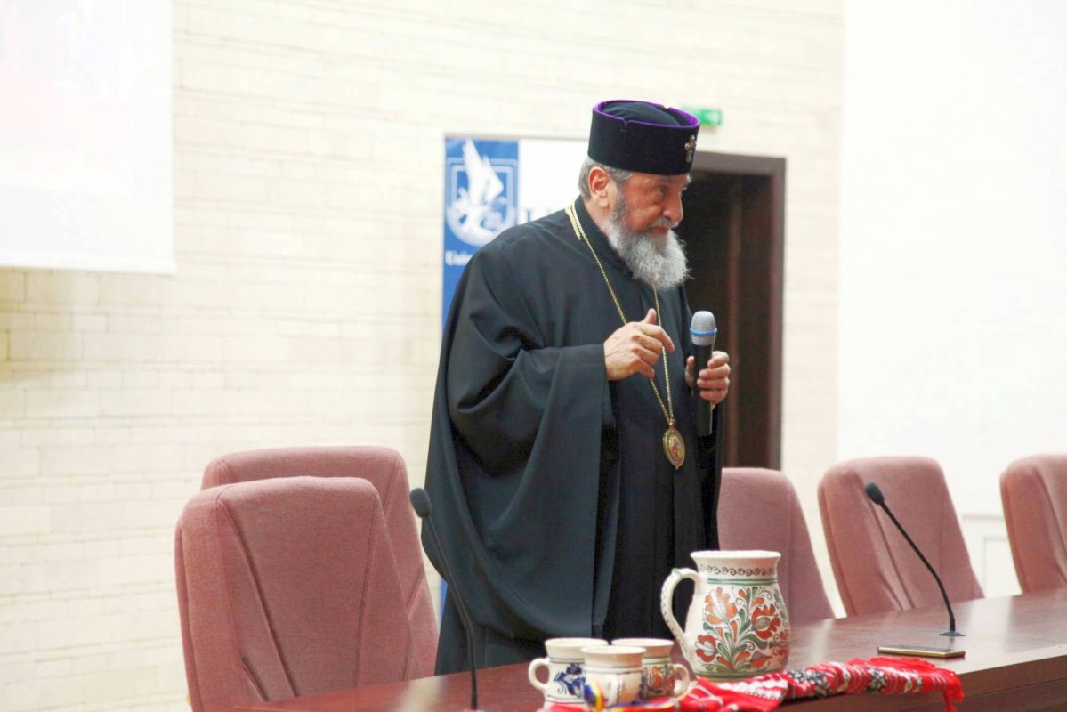 IPS Laurențiu: „Postul este o perioadă de exercițiu spiritual”   43128