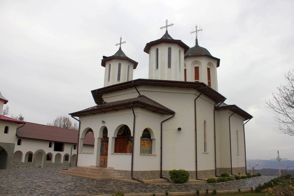 Binecuvântări arhierești pentru credincioșii olteni 43023