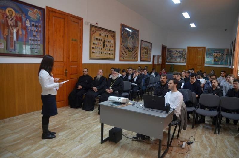 Seară culturală la Seminarul Teologic Ortodox „Sfântul Ioan Casian” din Tulcea  43038