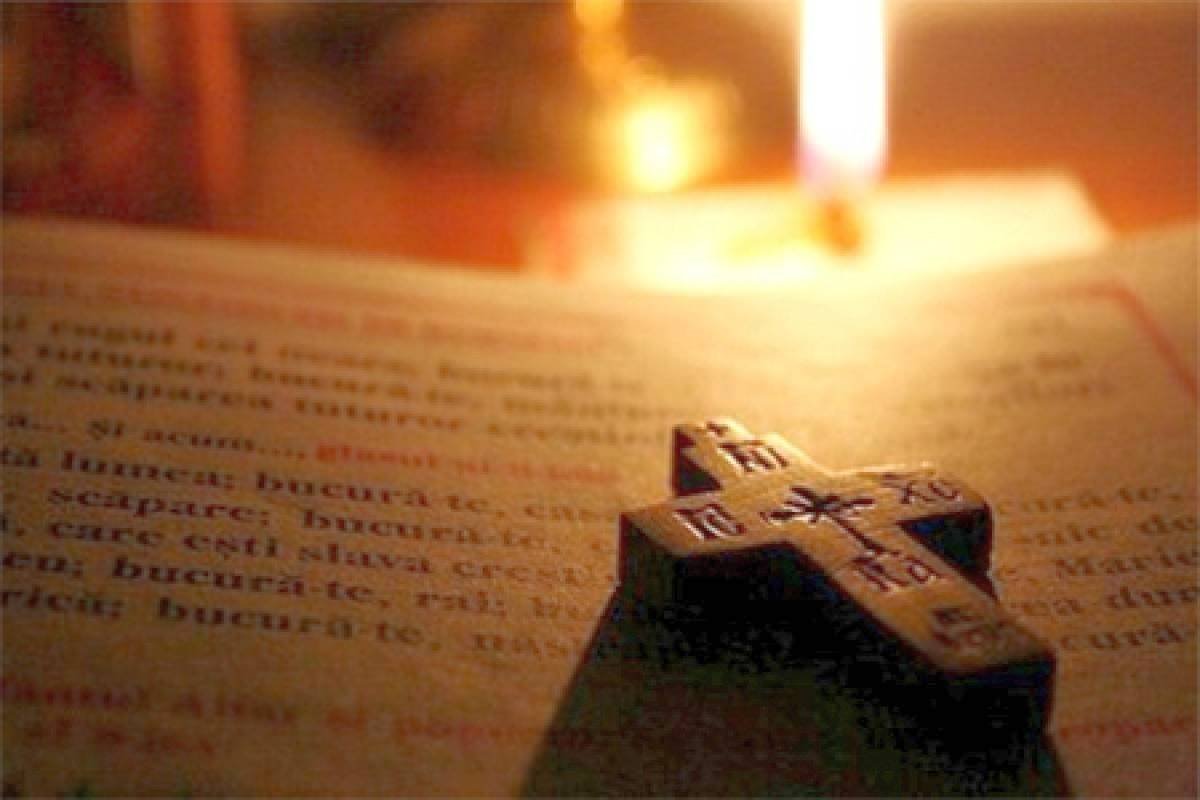 "Să postim de toată patima, desfătându-ne cu virtuţile Duhului" 42993