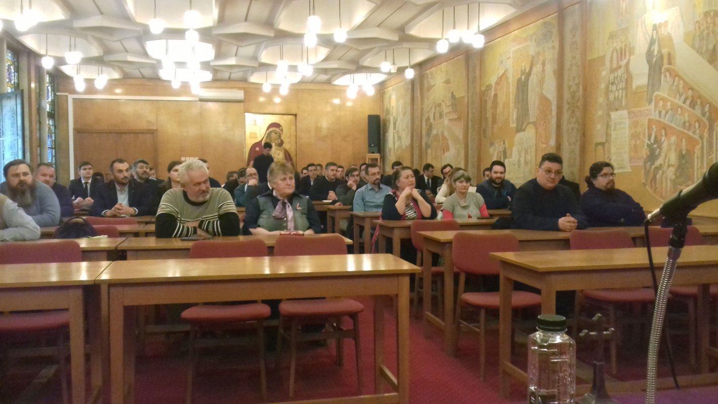 Conferință dedicată icoanelor la Timișoara 42801