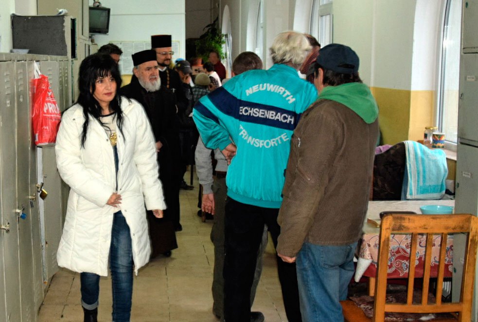 Hrană caldă zilnică pentru Adăpostul de noapte din Arad 42794