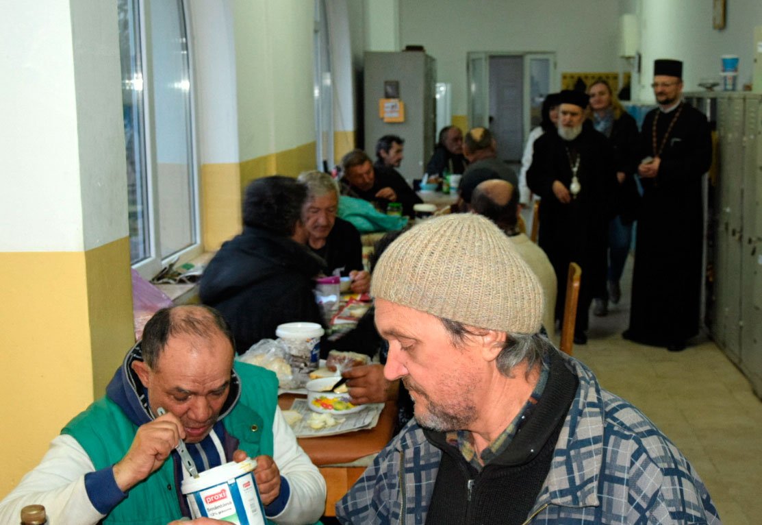 Hrană caldă zilnică pentru Adăpostul de noapte din Arad 42796