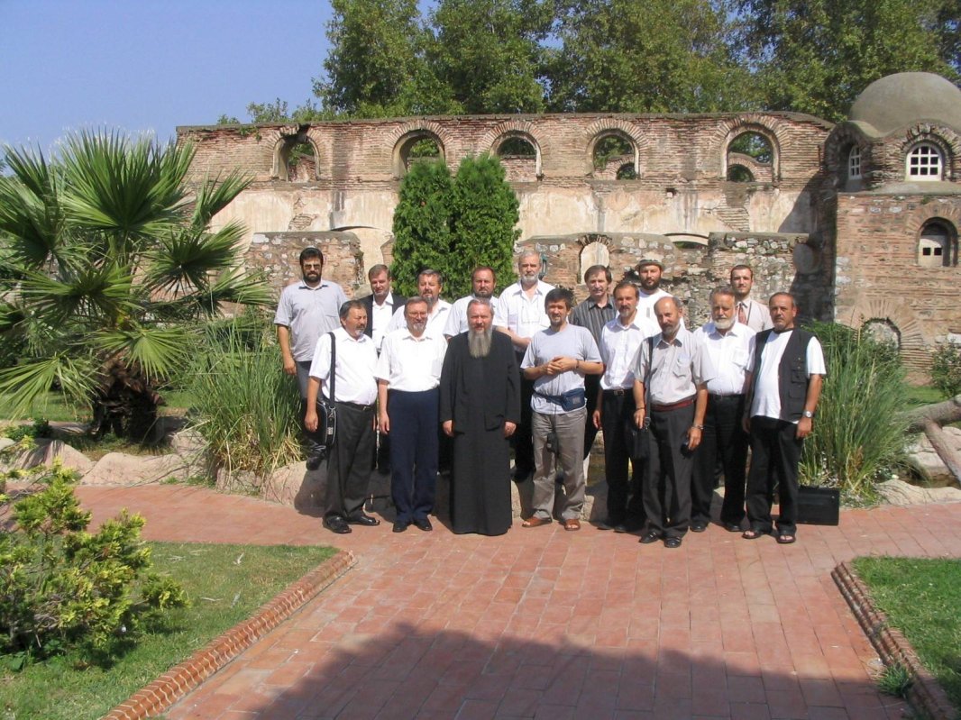 „Fără Dumnezeu nu e poezie, cuvântul e bolboroseală” 42731