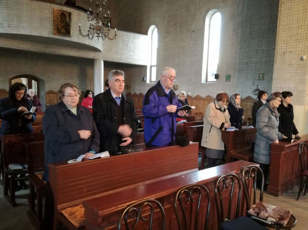 Activități la parohia clujeană „Adormirea Maicii Domnului” 42685