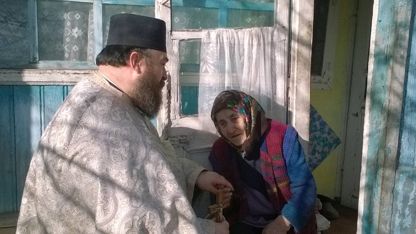 Părintele Gabriel Coroamă: „Boala şi bătrâneţea nu mai sunt privite ca o povară, ci ca o mare binecuvântare“ 42670