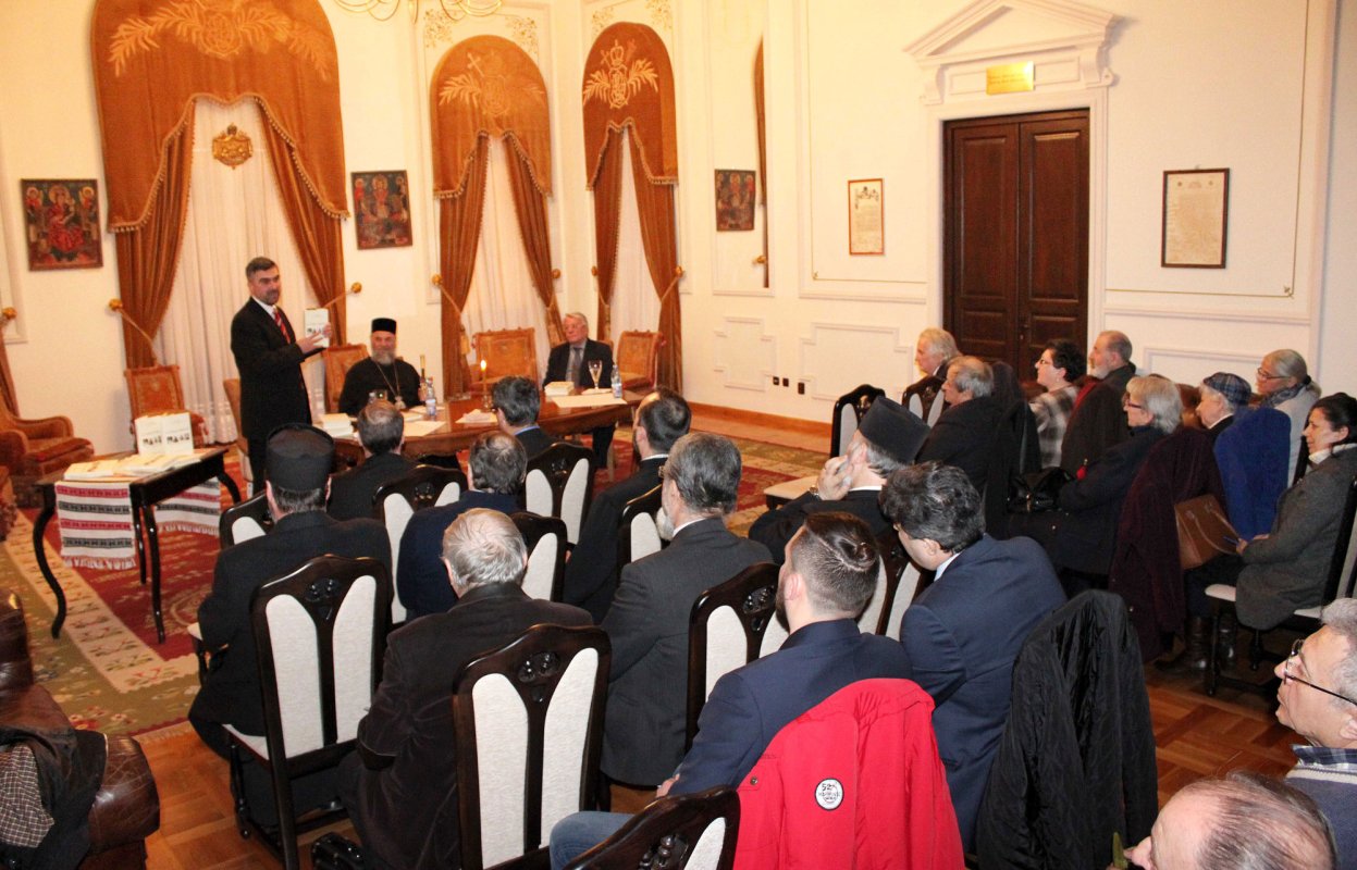 Lansare de carte la Galaţi 42647