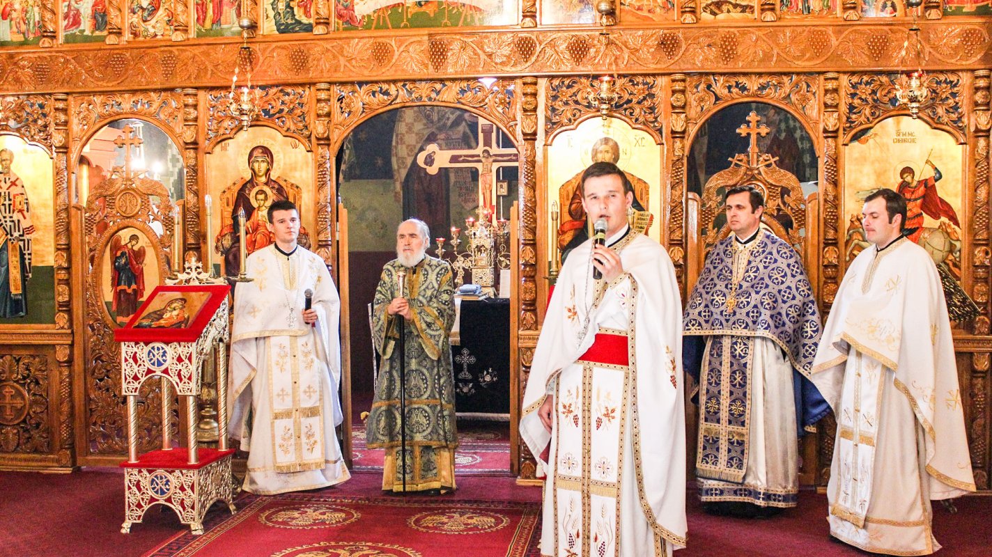 Sfânta Cruce, cinstită de bănățeni 42627