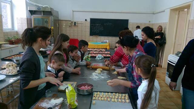 Activitate practică pentru copiii Centrului social „Best Life” 42567