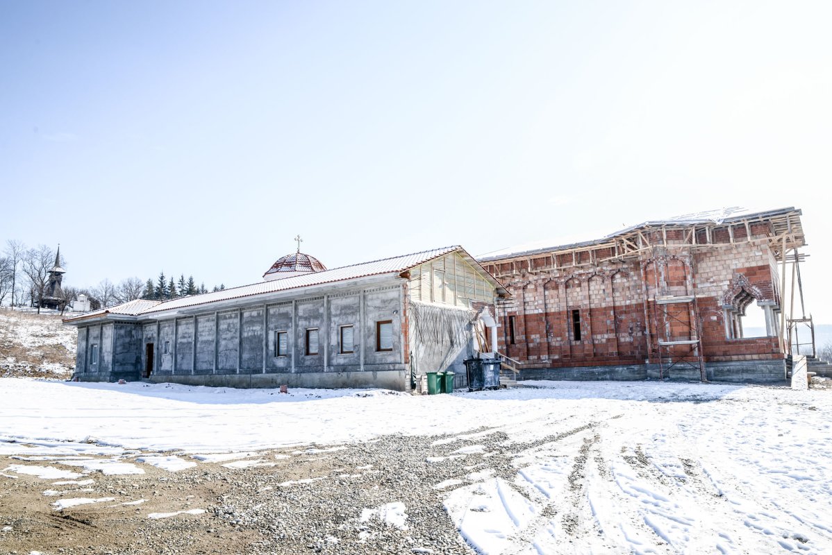 Amintiri temeluite în ziduri de mănăstire 42580