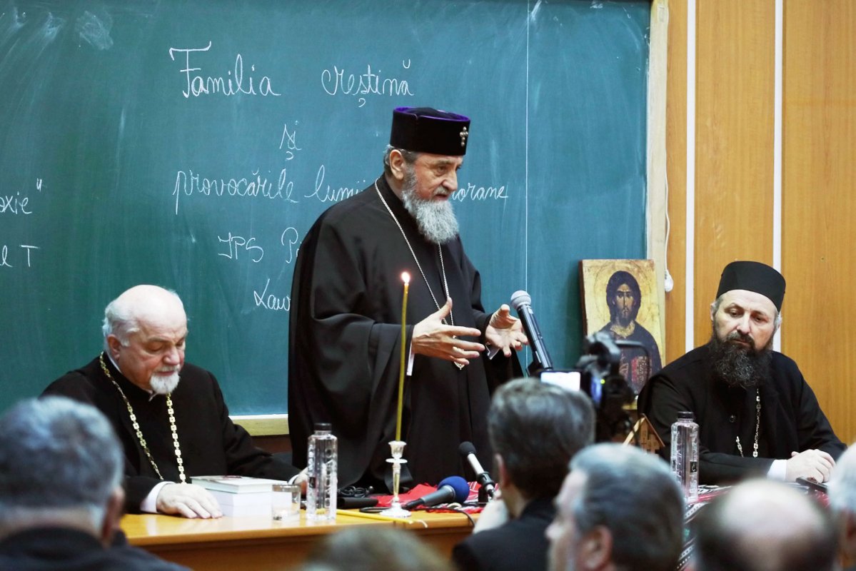 IPS Laurențiu a conferențiat la Brașov 42546