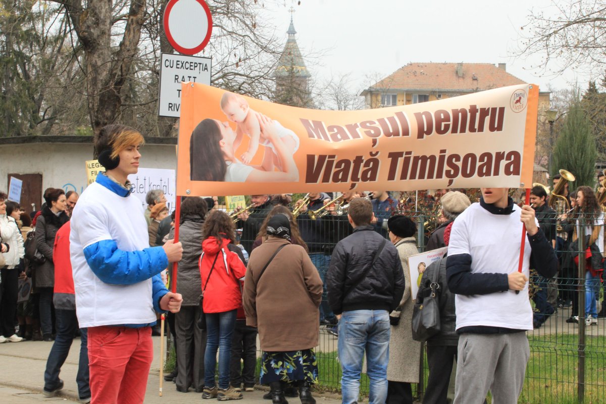Marșul pentru viață în orașele bănățene 42418