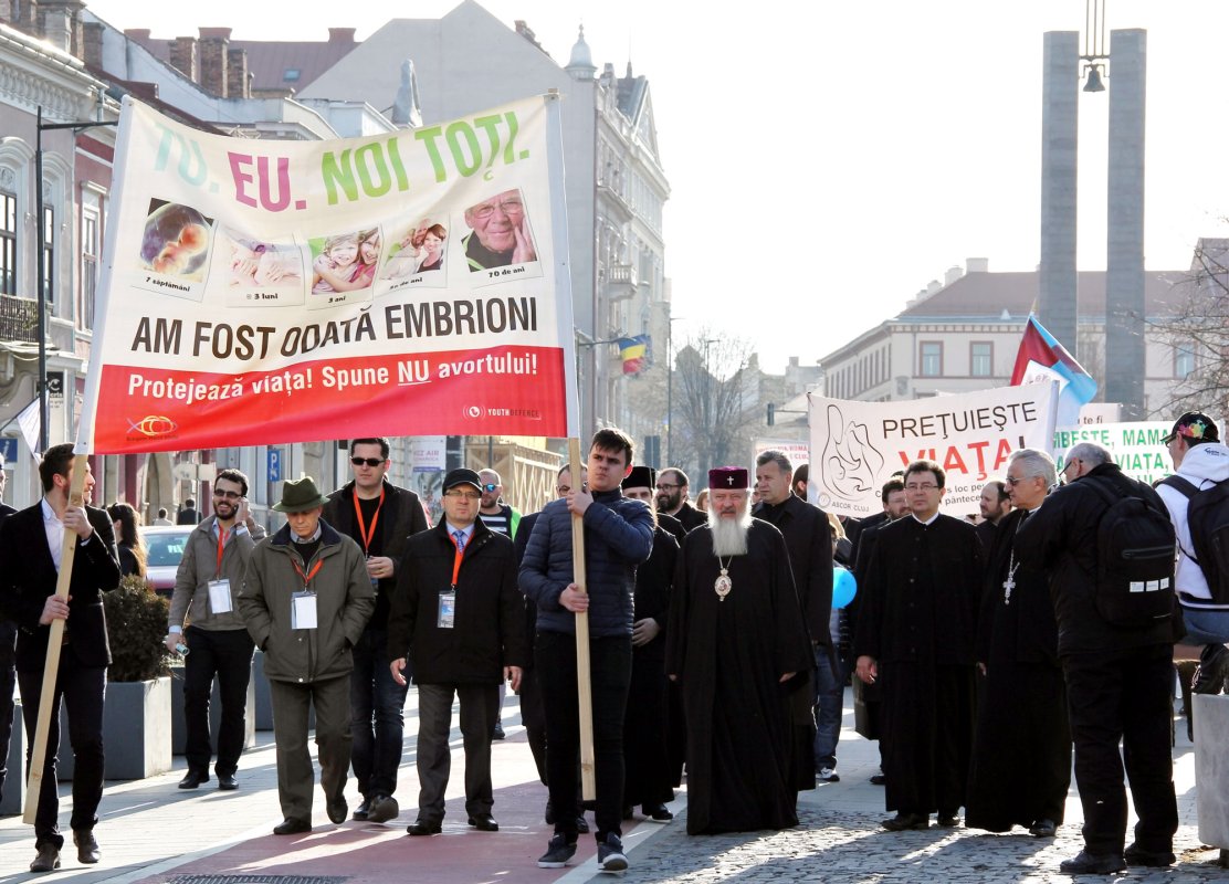 Mii de participanți la „Marșul pentru viață” 42302