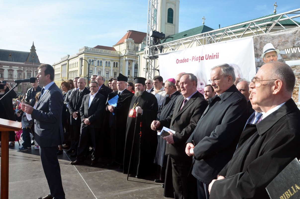 Mii de participanți la „Marșul pentru viață” 42310