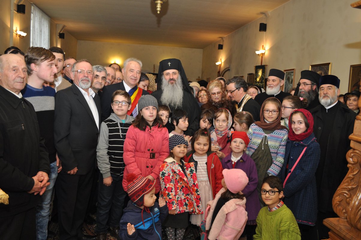 Prima slujire arhierească în Parohia Bicaz 2 42243