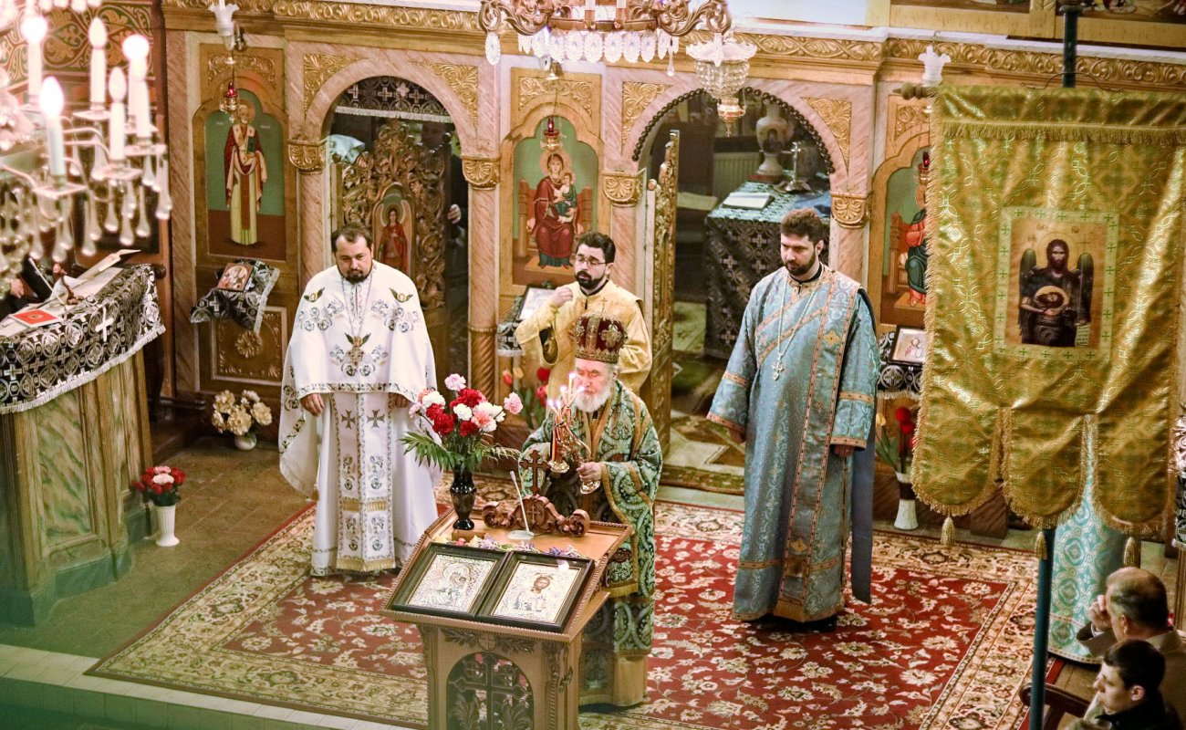 Duminica a 4-a din Post în Mitropolia Banatului 42234