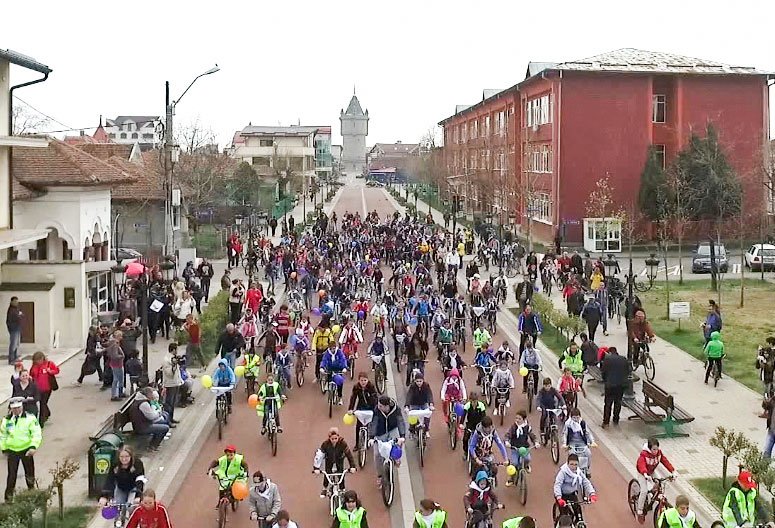 Marşul pentru viaţă în Mitropolia Olteniei 42228